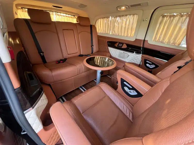 Mercedes-Benz V-Class 2017 V 260 L Premium Extended Edition — миниатюра 29
