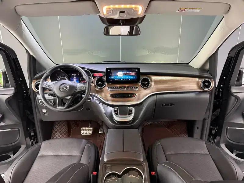 Mercedes-Benz V-Class 2021 V 260 Premium Edition — миниатюра 11