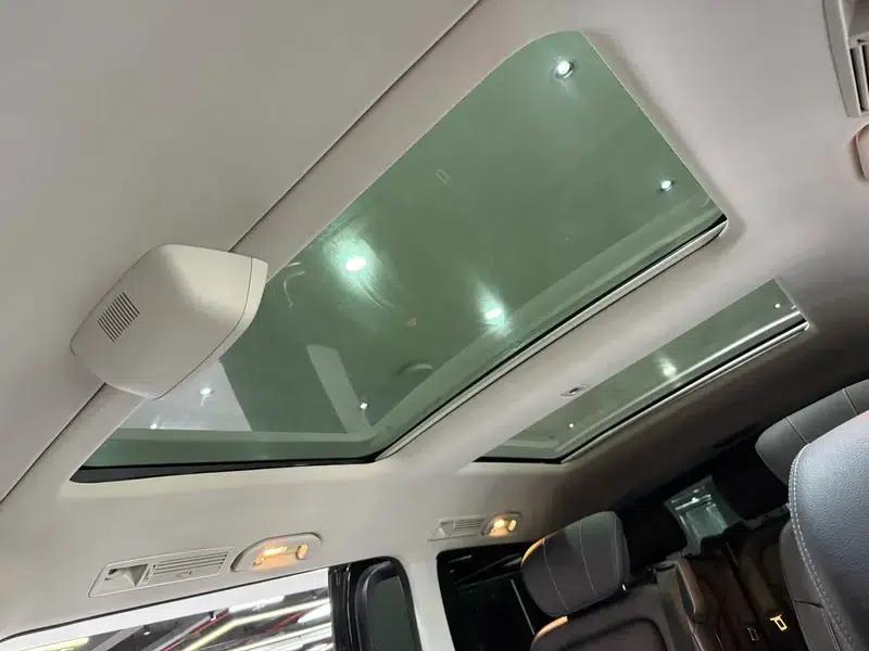 Mercedes-Benz V-Class 2021 V 260 Premium Edition — миниатюра 20