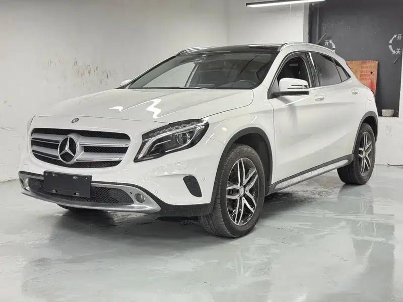 2015 Mercedes-Benz GLA 220 4MATIC Luxury — миниатюра 1