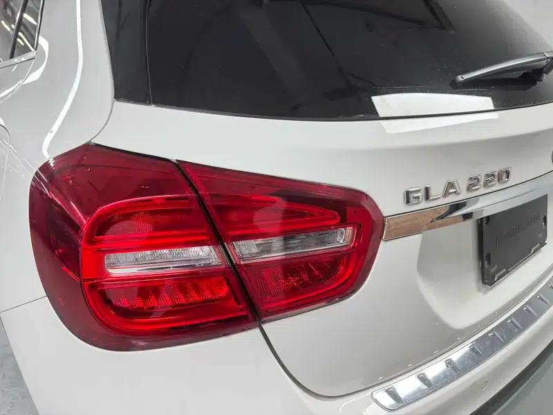 2015 Mercedes-Benz GLA 220 4MATIC Luxury — миниатюра 7