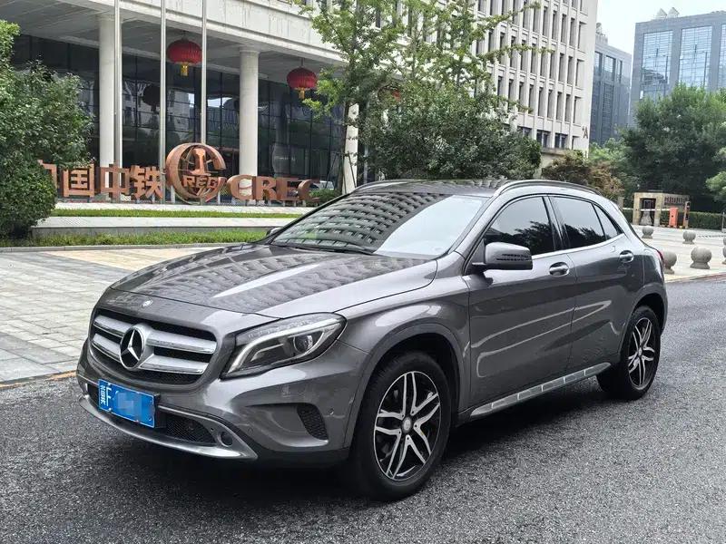 2015 Mercedes-Benz GLA 220 4MATIC Luxury — миниатюра 1