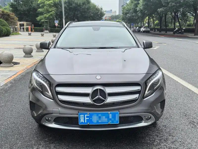 2015 Mercedes-Benz GLA 220 4MATIC Luxury — миниатюра 2