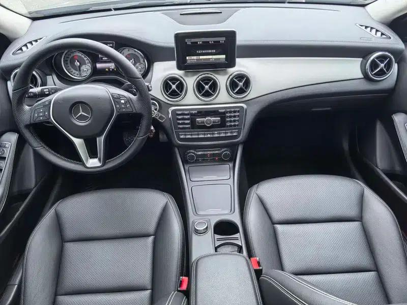 2015 Mercedes-Benz GLA 220 4MATIC Luxury — миниатюра 15