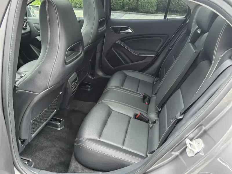 2015 Mercedes-Benz GLA 220 4MATIC Luxury — миниатюра 23