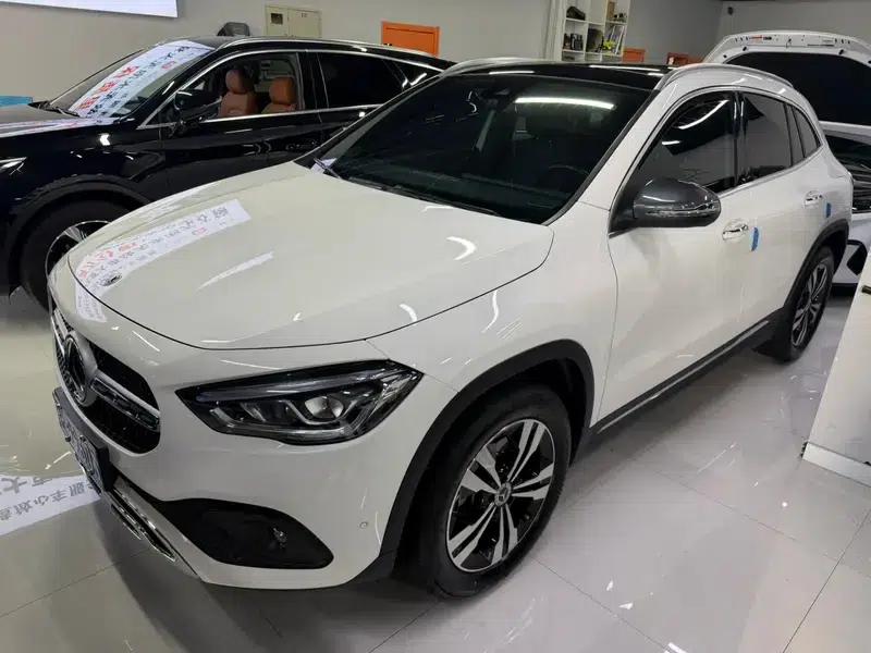 2022 Mercedes-Benz GLA 200 — миниатюра 1