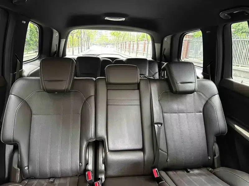 Mercedes-Benz GLS 2018 3.0T Automatic 4WD 7-Seater (Parallel Import) — миниатюра 9