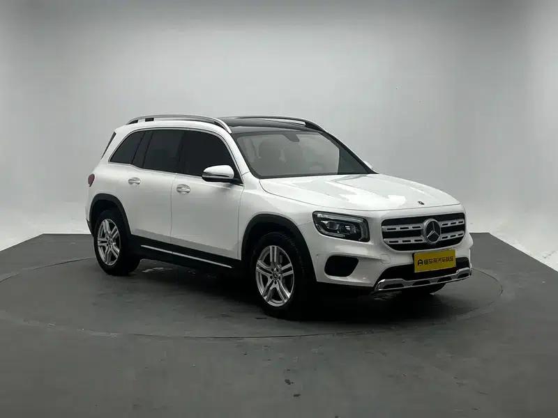 2023 Mercedes-Benz GLB 220 Dynamic — миниатюра 3