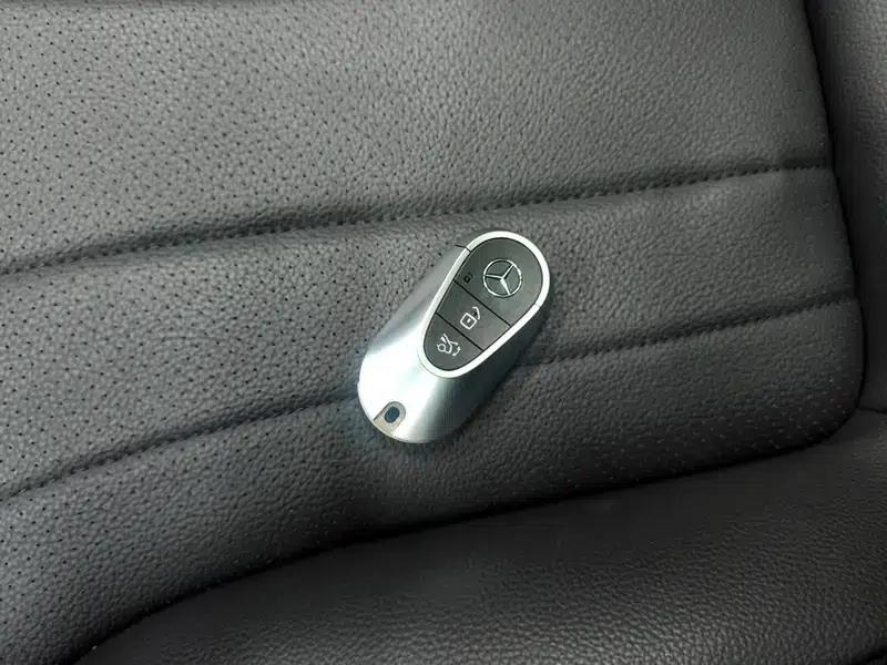 Mercedes-Benz EQE 2022 EQE 350 First Edition — миниатюра 11
