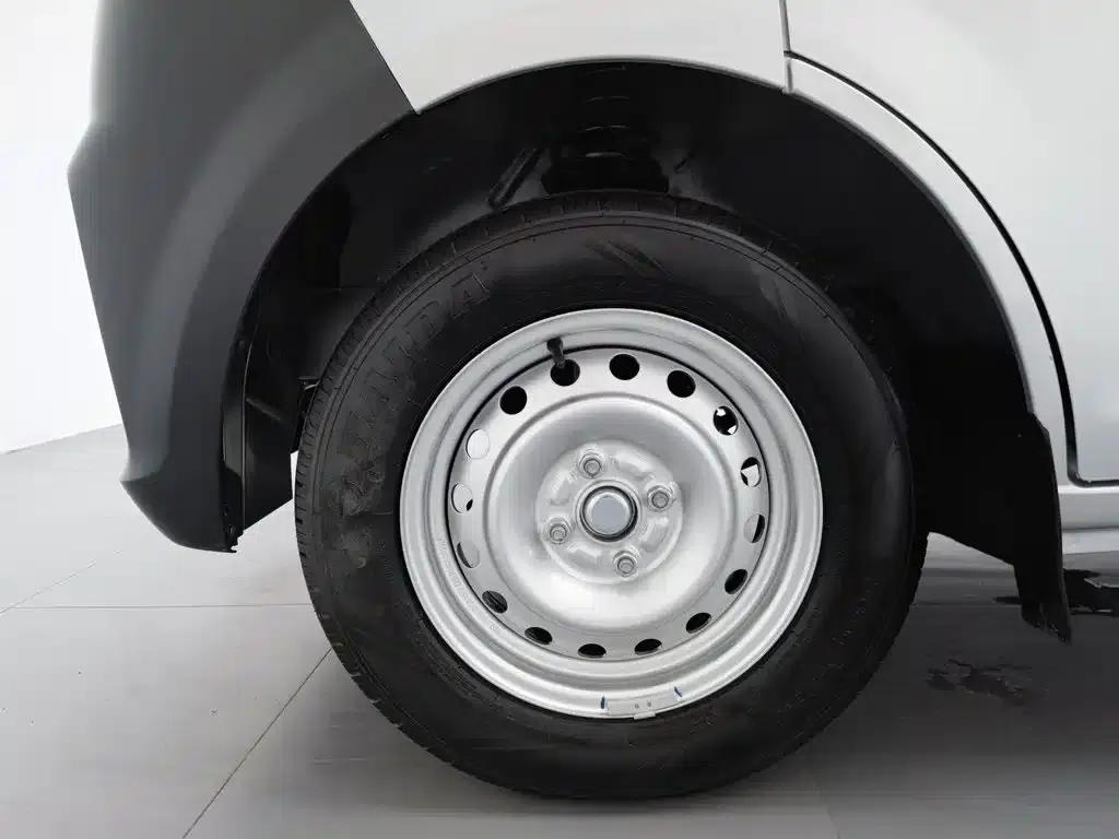 Crossstar V3 2023 1.3L Gasoline Standard 5-Seater Bus — миниатюра 17
