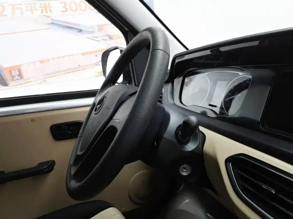 Crossstar V3 2023 1.3L Gasoline Standard 5-Seater Bus — миниатюра 22