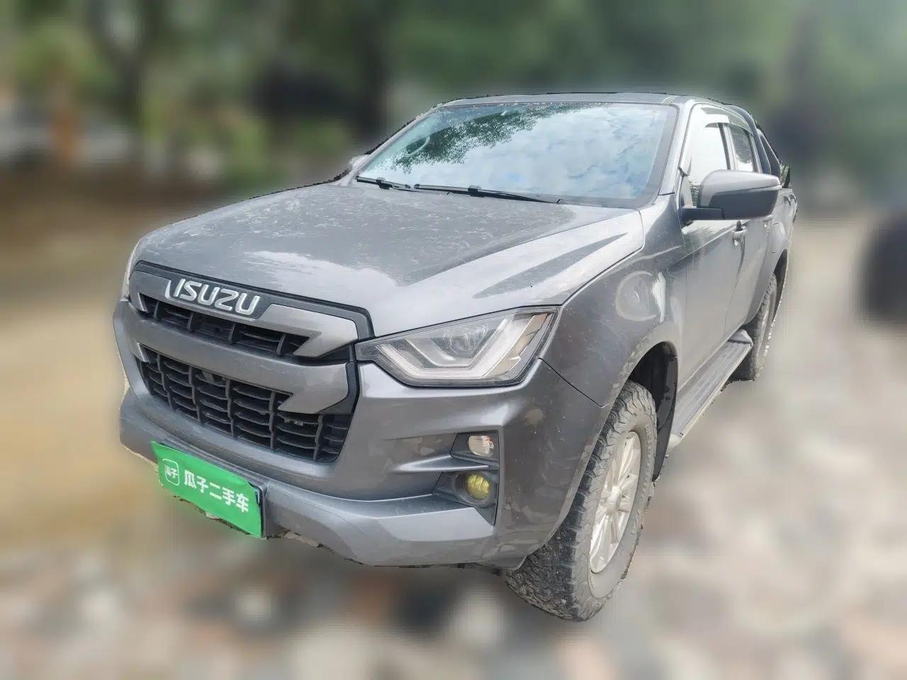 Isuzu D-MAX 2023 2.5T Automatic 4x4 Diesel Flagship Version Standard Wheelbase — миниатюра 1