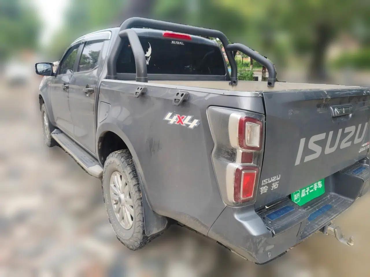Isuzu D-MAX 2023 2.5T Automatic 4x4 Diesel Flagship Version Standard Wheelbase — миниатюра 4