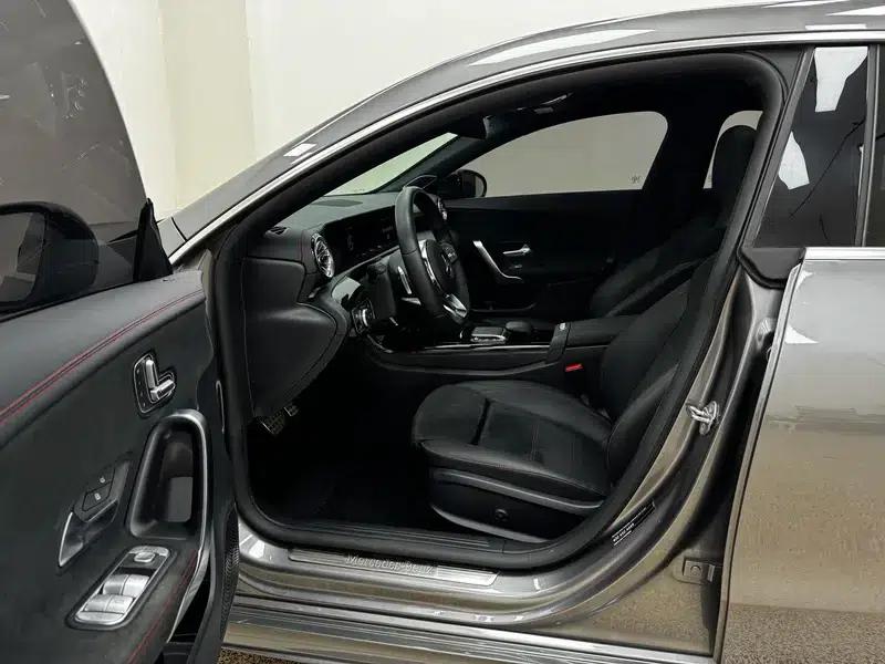 Mercedes-Benz CLA (Imported) 2021 CLA 200 Five-Door Shooting Brake — миниатюра 17