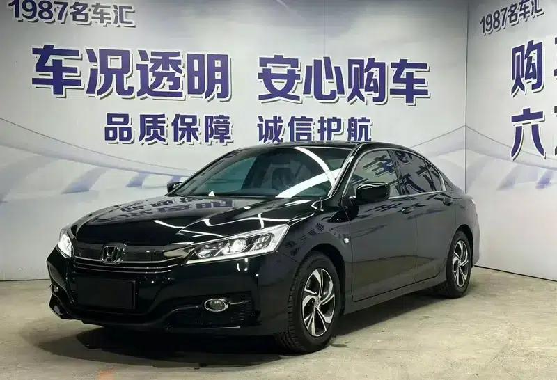 2016 Honda Accord 2.0L Comfort Edition — миниатюра 1