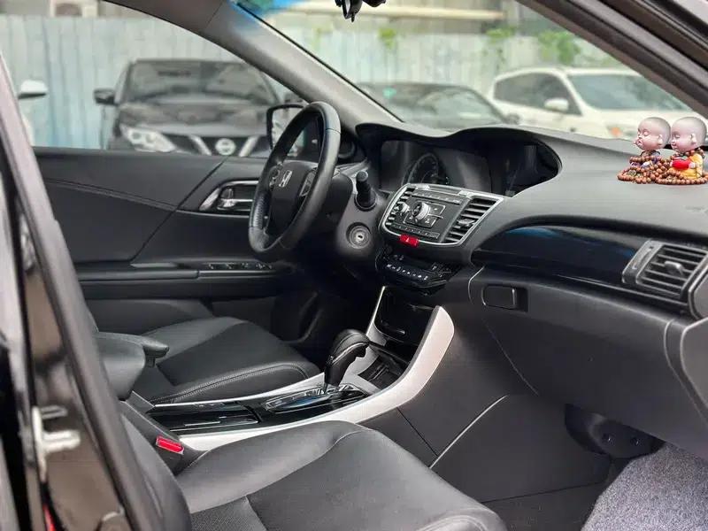 Accord 2016 2.0L Elite Edition — миниатюра 10
