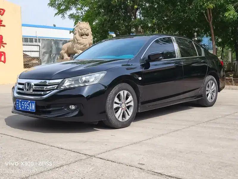 2015 Honda Accord 2.0L LX Comfort Edition — миниатюра 1