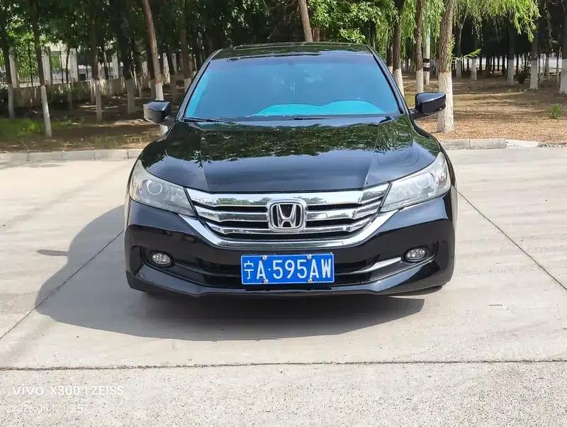 2015 Honda Accord 2.0L LX Comfort Edition — миниатюра 2