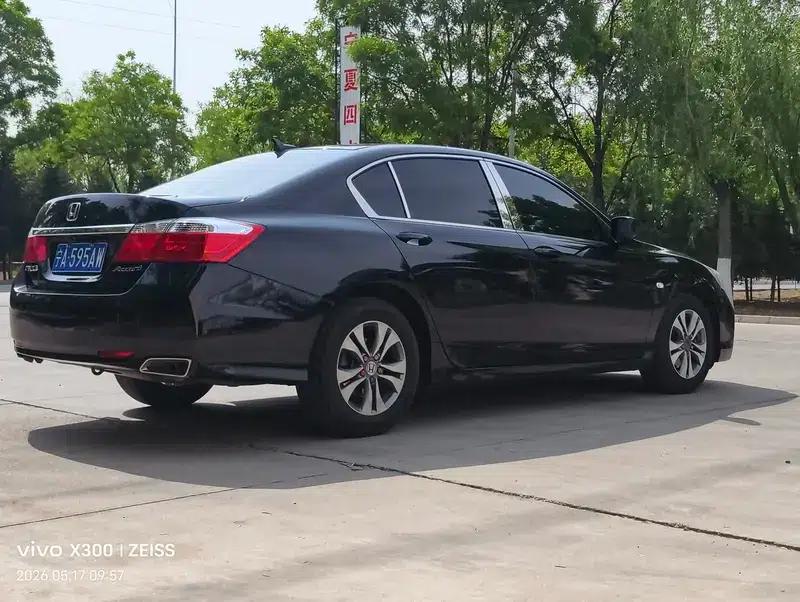 2015 Honda Accord 2.0L LX Comfort Edition — миниатюра 6