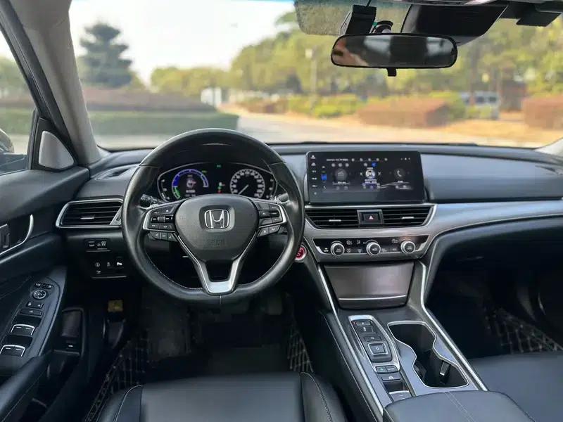 2022 Honda Accord Hybrid 2.0L Elite Edition — миниатюра 12