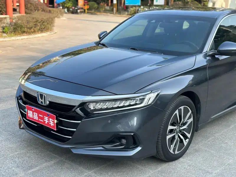 2022 Honda Accord Hybrid 2.0L Elite Edition — миниатюра 8