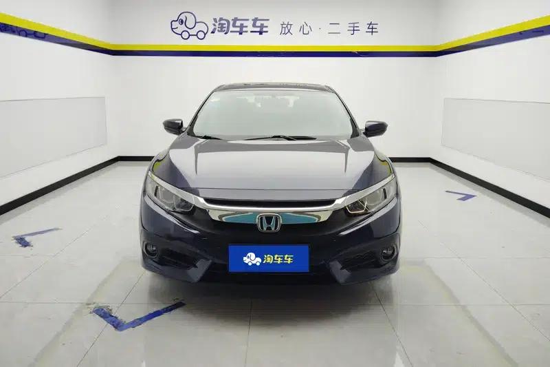 2016 Civic 220TURBO CVT Luxury Edition — миниатюра 2