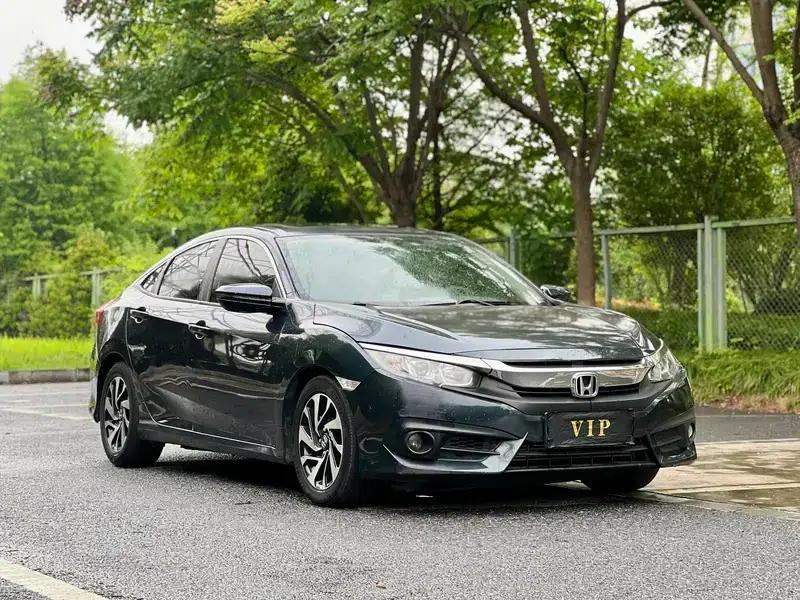 2016 Civic 220TURBO CVT Luxury Edition — миниатюра 3