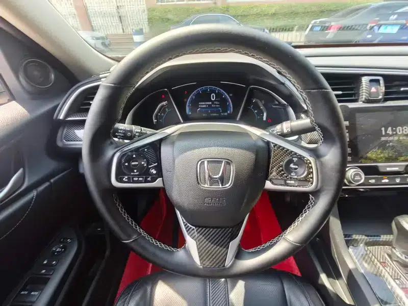 2016 Civic 220TURBO CVT Premium Edition — миниатюра 14