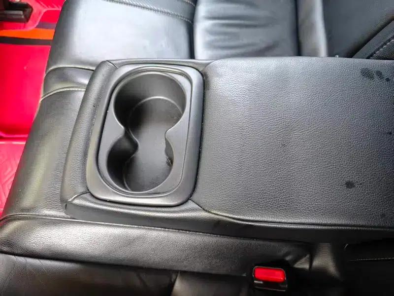 2016 Civic 220TURBO CVT Premium Edition — миниатюра 10