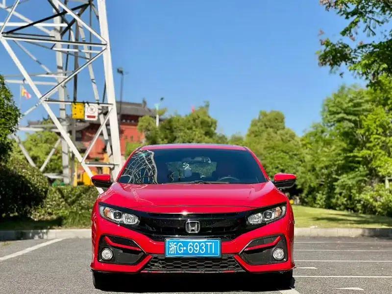2020 Civic Hatchaback 220TURBO CVT New Elite — миниатюра 2