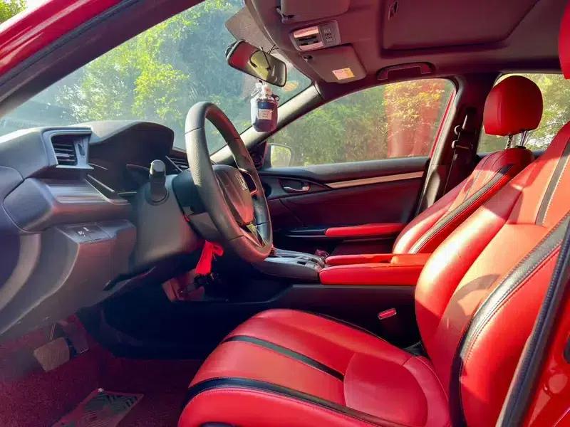 2020 Civic Hatchaback 220TURBO CVT New Elite — миниатюра 9