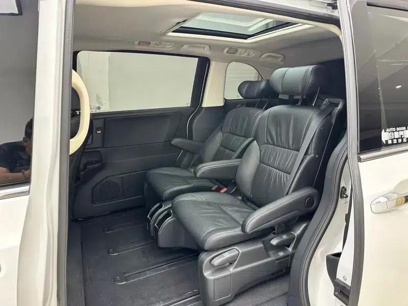 2018 Odyssey 2.4L Luxury Edition — миниатюра 16