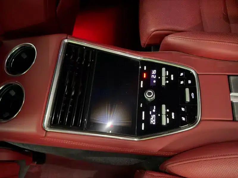 2022 Panamera Executive Long Wheelbase Platinum Edition 2.9T — миниатюра 6