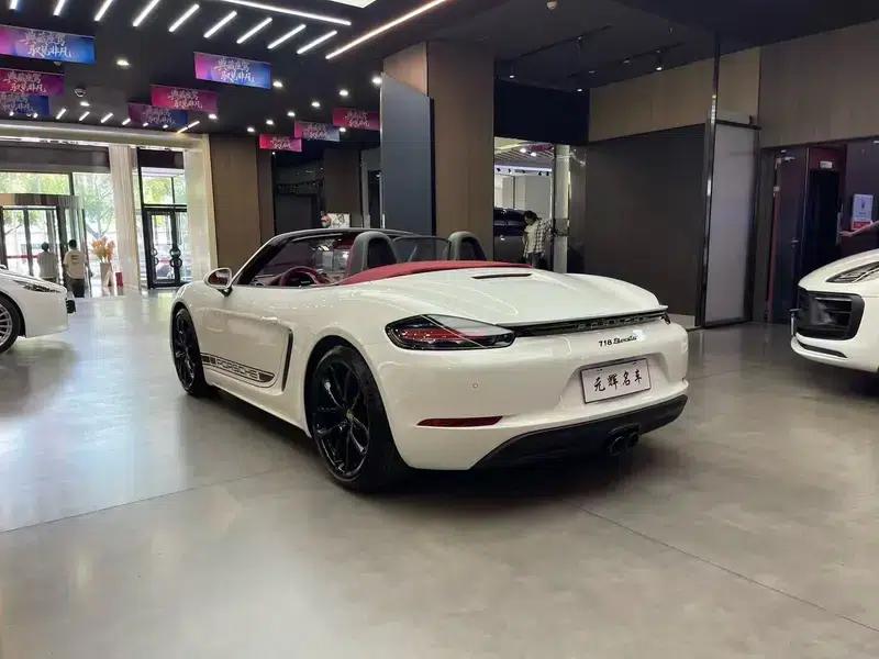 2023 Porsche 718 Boxster Style Edition 2.0T — миниатюра 4