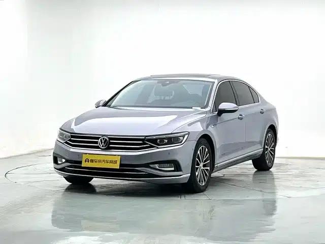 2020 Volkswagen Passat 380TSI DSG Luxury — миниатюра 1