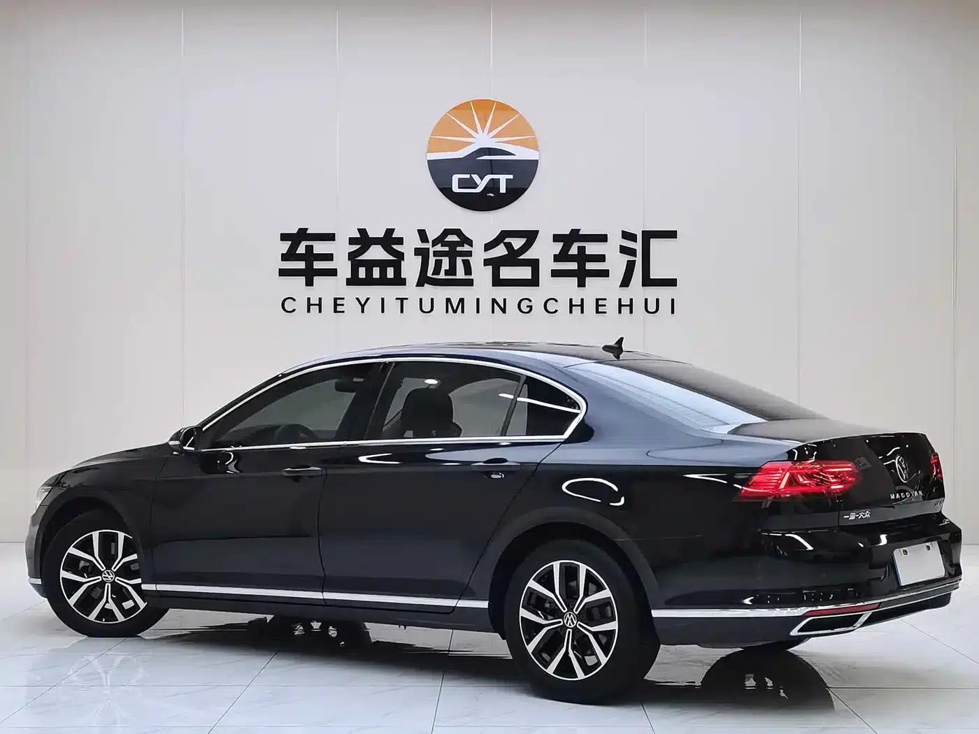 2020 Volkswagen Passat 330TSI DSG Leading Edition — миниатюра 4