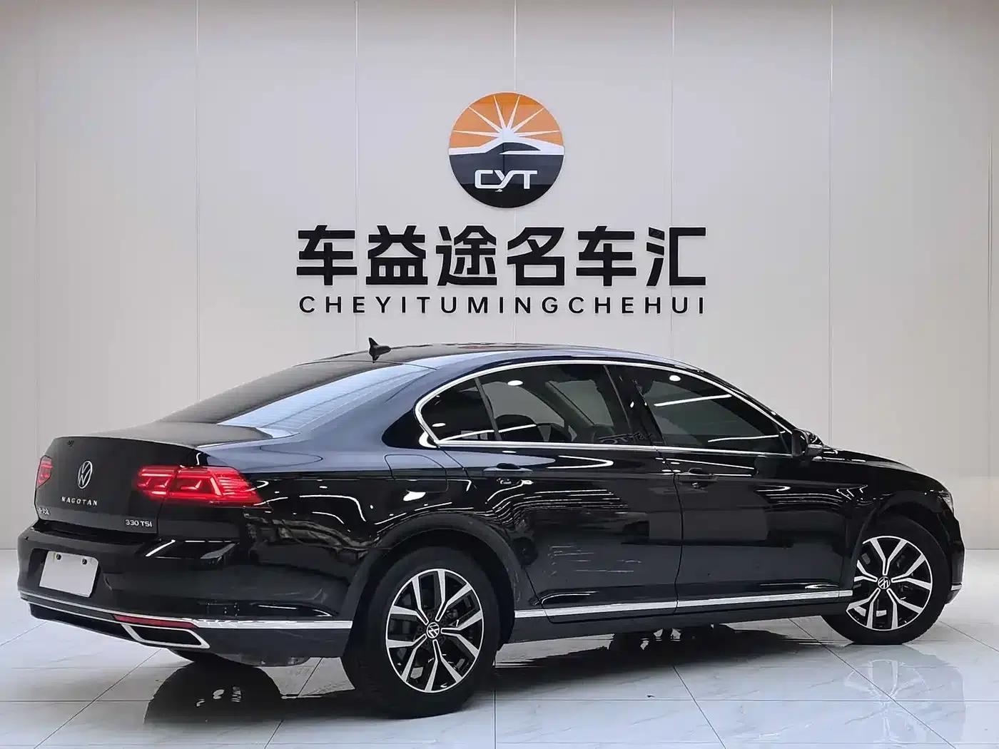 2020 Volkswagen Passat 330TSI DSG Leading Edition — миниатюра 6