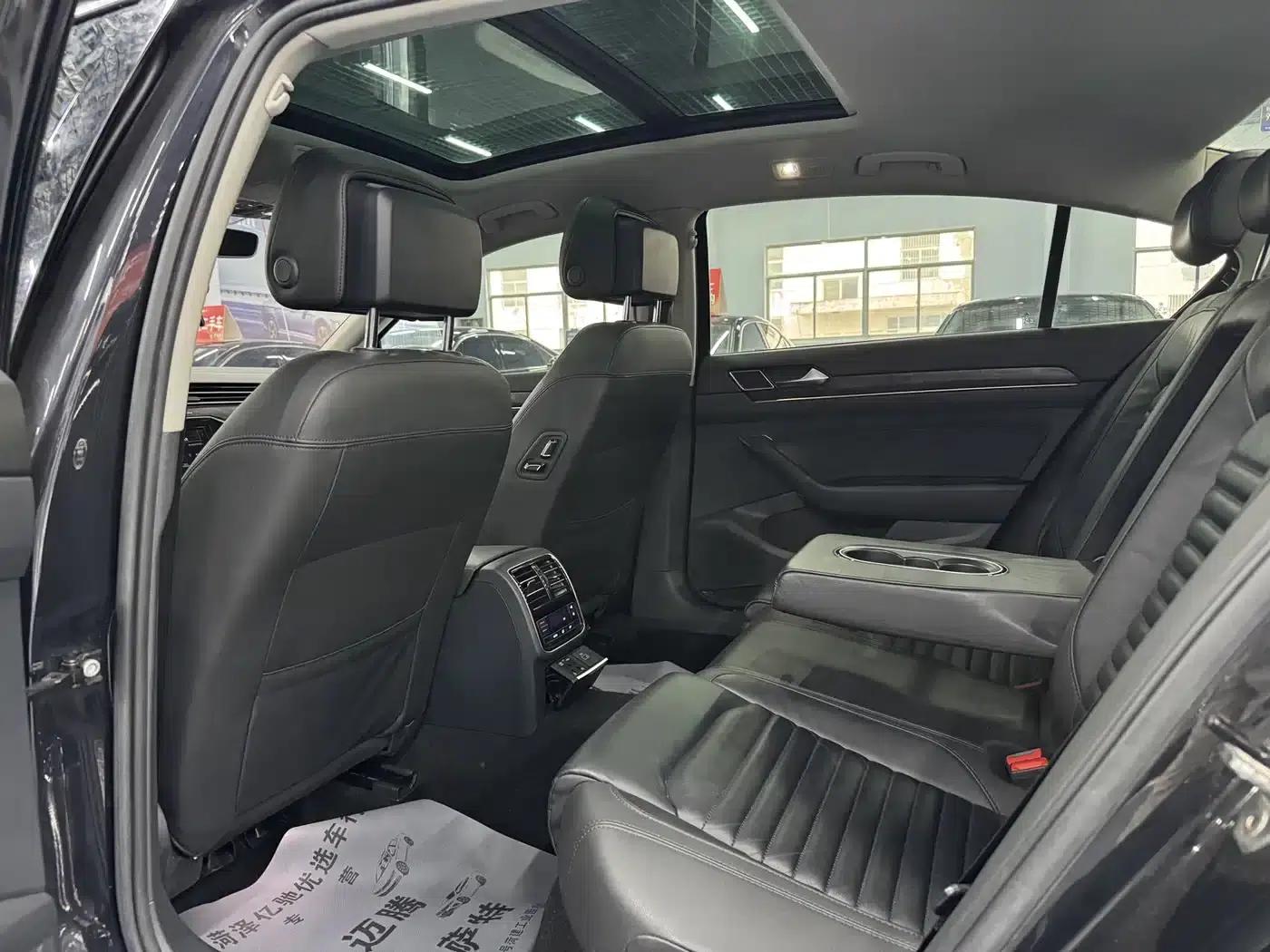 2019 Volkswagen Magotan 330TSI DSG Luxury Edition (China VI Emission Standard) — миниатюра 5