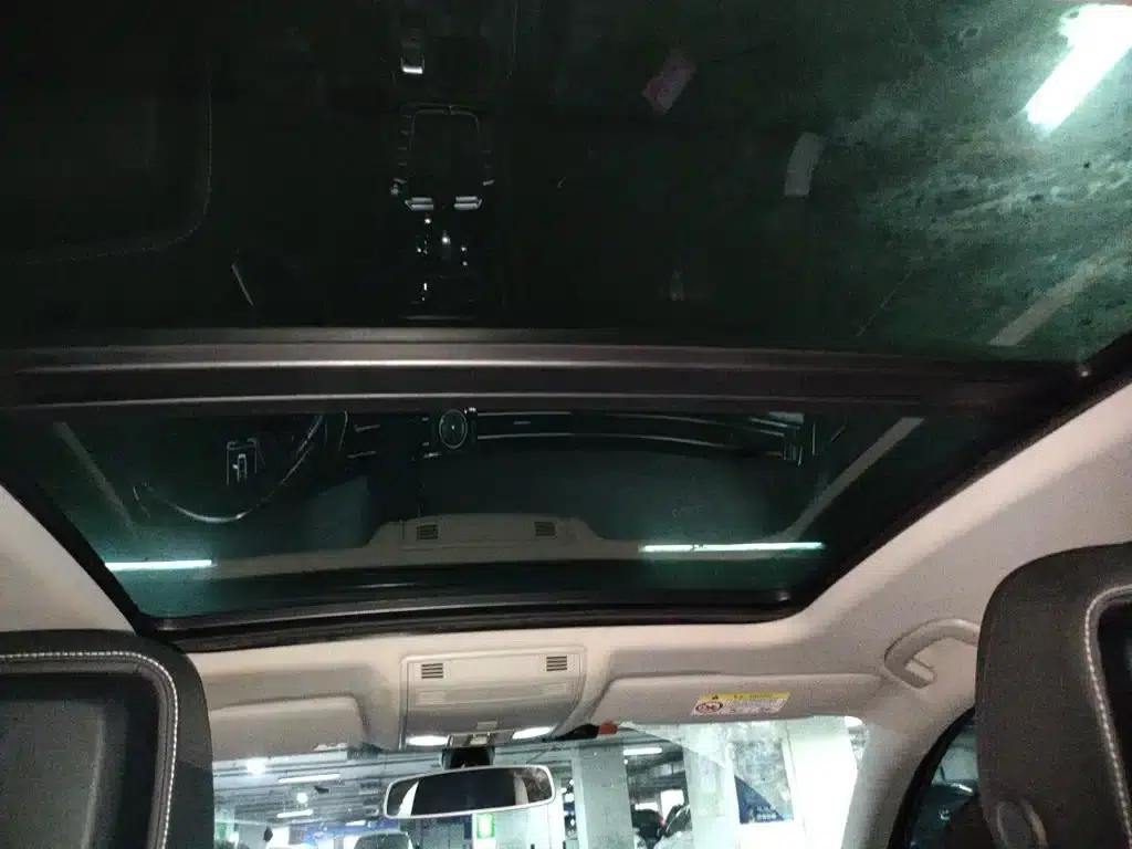 2020 Volkswagen Passat 330TSI DSG Leading Edition — миниатюра 19