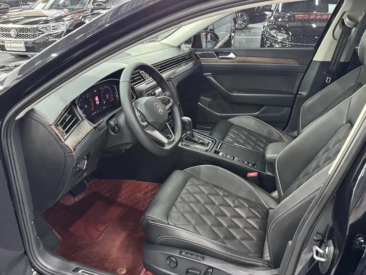 2020 Volkswagen Passat 380TSI DSG Premium — миниатюра 4