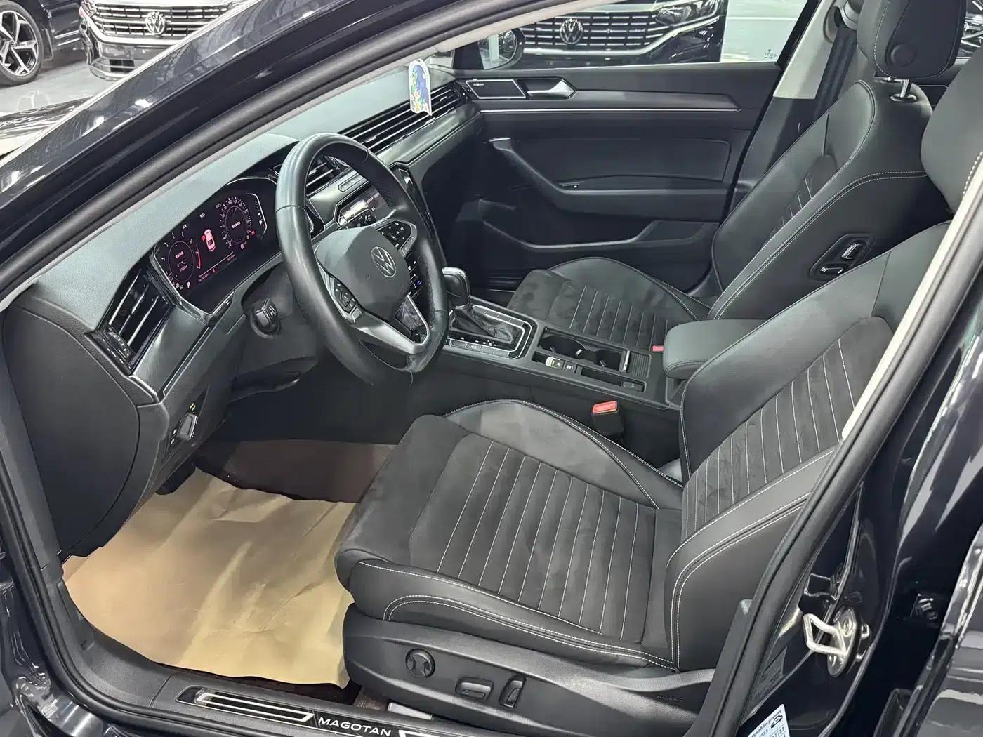 2020 Volkswagen Passat 380TSI DSG Luxury — миниатюра 4
