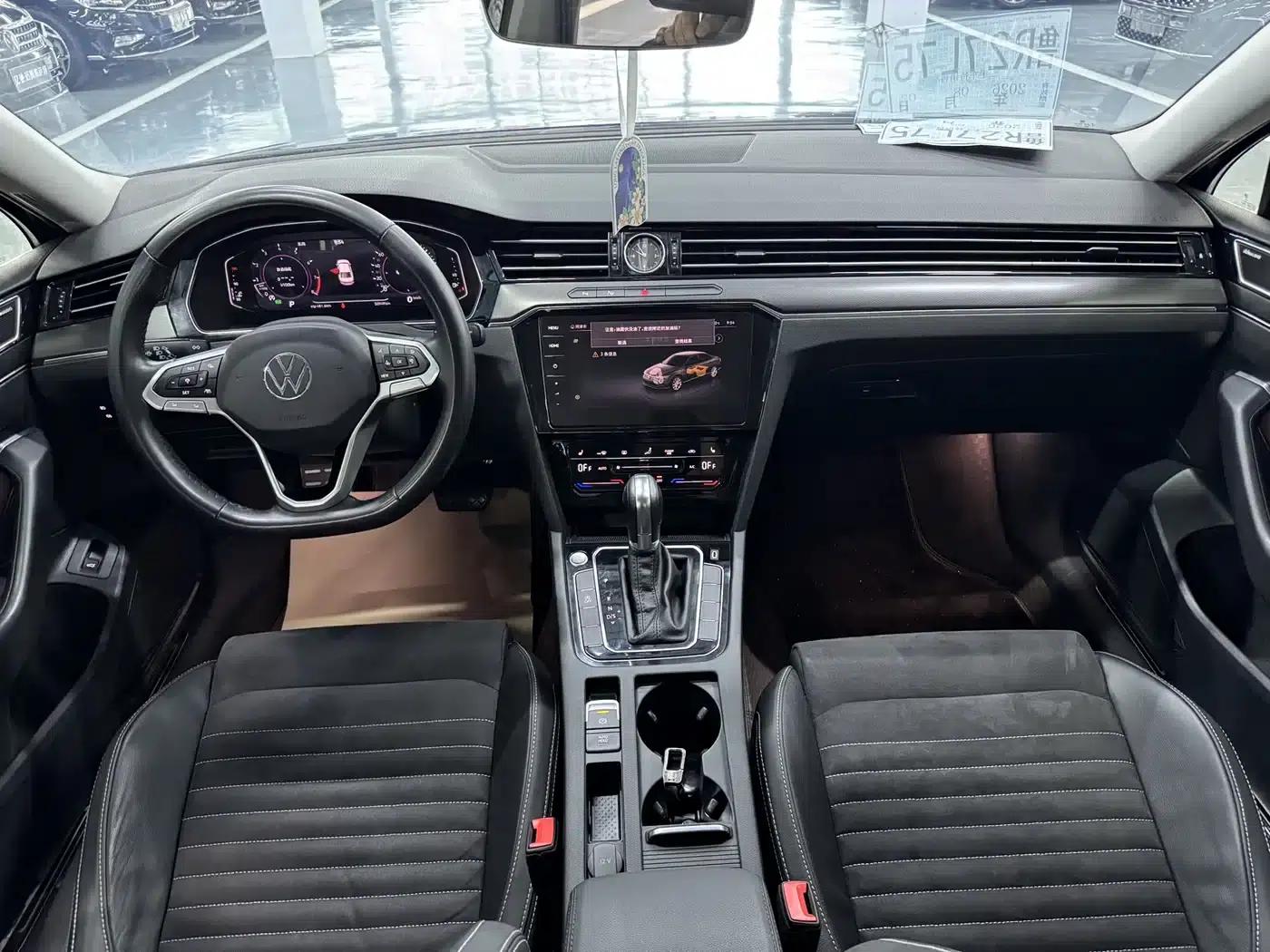2020 Volkswagen Passat 380TSI DSG Luxury — миниатюра 6