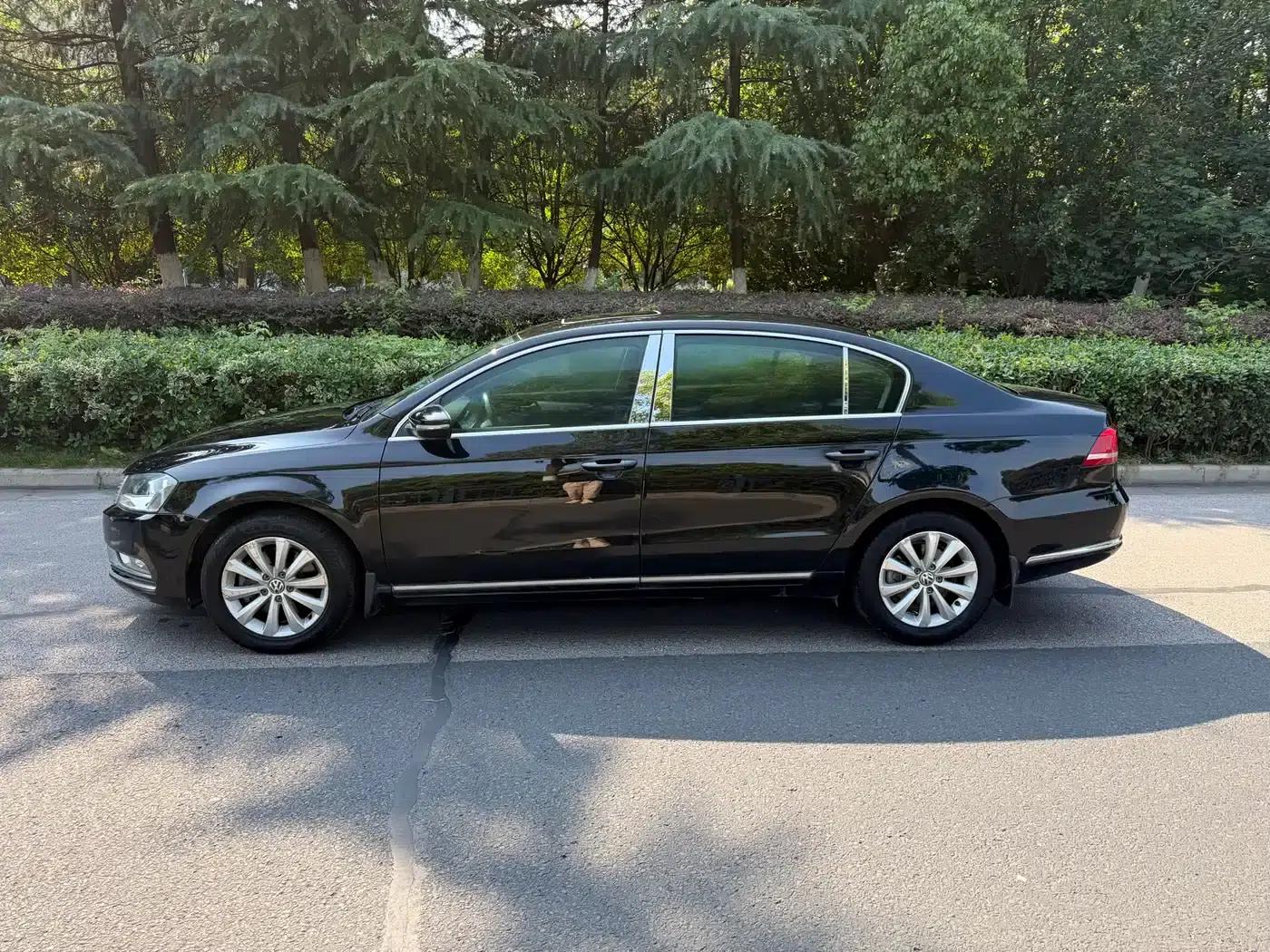 2015 Volkswagen Passat 1.8TSI Leading Edition — миниатюра 5