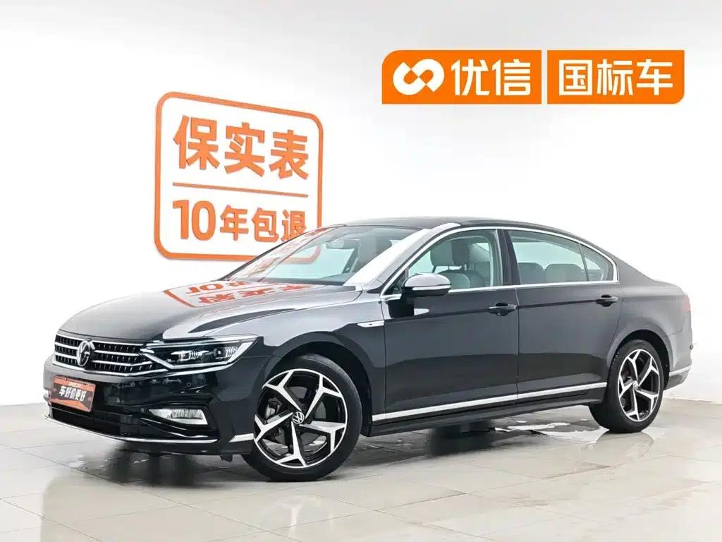 Volkswagen Magotan 2023 2 Millionth Unit Commemorative Edition 330TSI DSG Luxury — миниатюра 1