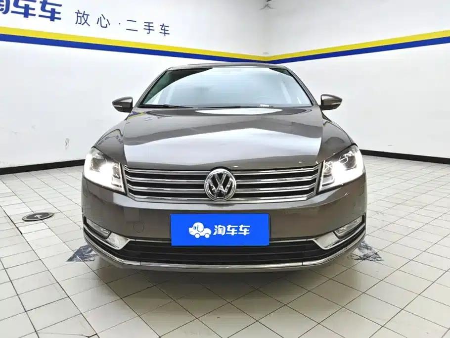 2013 Volkswagen Passat 2.0TSI Premium — миниатюра 2