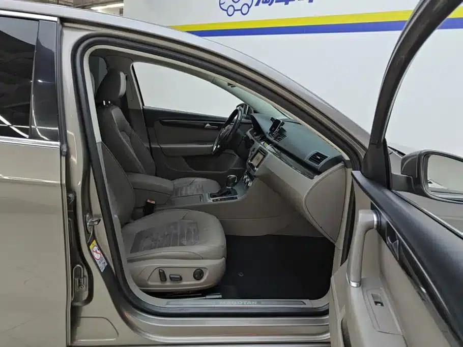 2013 Volkswagen Passat 2.0TSI Premium — миниатюра 8