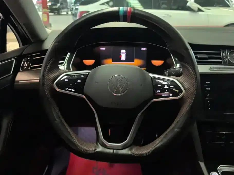 Volkswagen Magotan 2023 2 Millionth Unit Commemorative Edition 330TSI DSG Leading Model — миниатюра 15