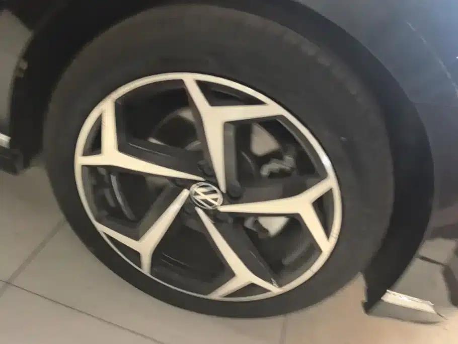 Volkswagen Magotan 2023 2 Millionth Unit Commemorative Edition 330TSI DSG Leading Model — миниатюра 6