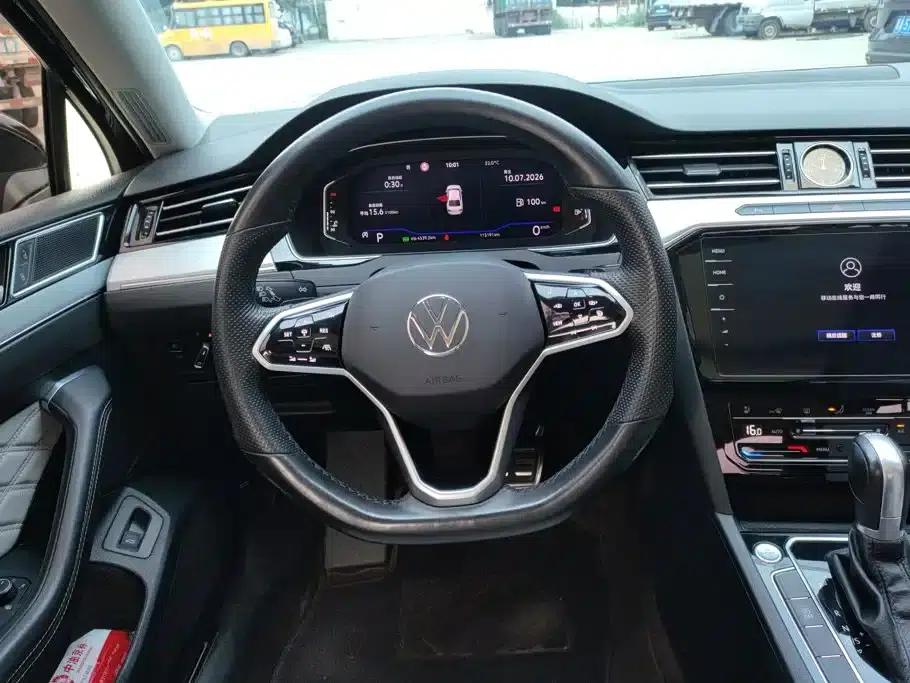 Volkswagen Magotan 2023 2 Millionth Unit Commemorative Edition 330TSI DSG Luxury — миниатюра 15