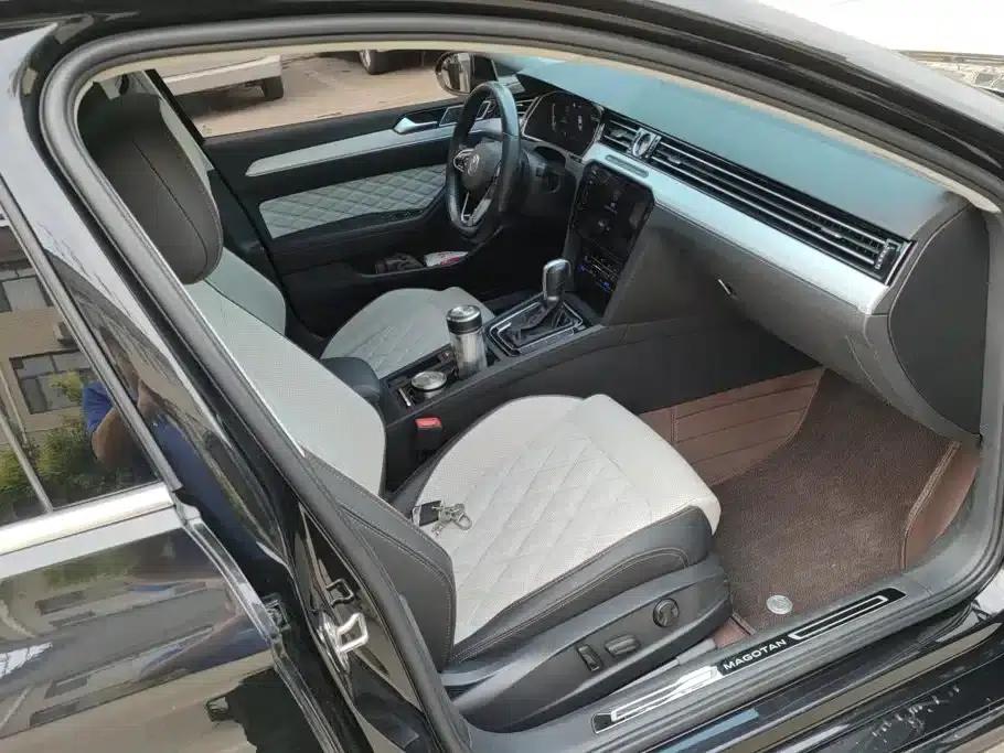 Volkswagen Magotan 2023 2 Millionth Unit Commemorative Edition 330TSI DSG Luxury — миниатюра 8